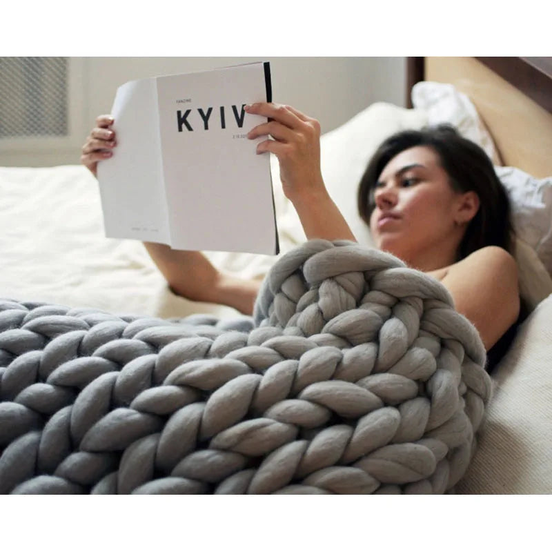 Cozy Chunky Merino Wool Blanket - Thick, Warm, and Stylish Throw for Sofa or Bed