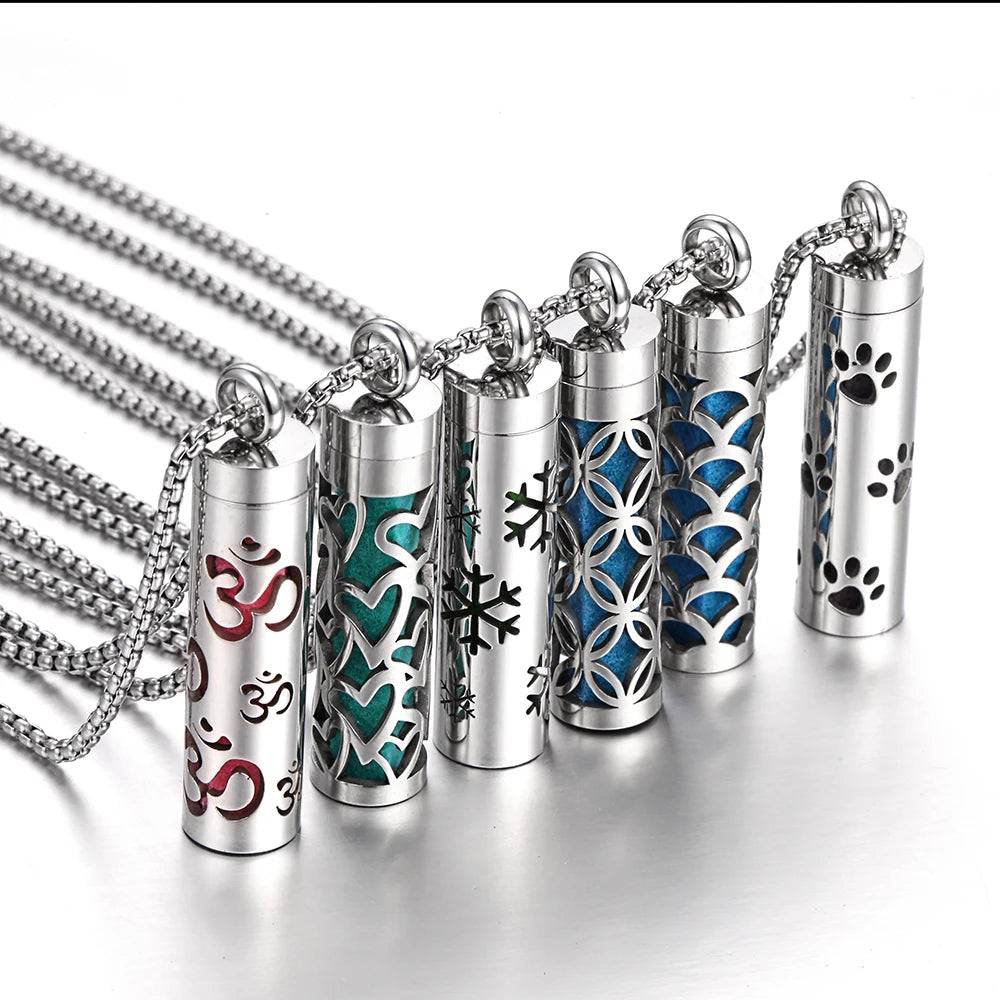 Chic Stainless Steel Aromatherapy Necklace - Essential Oil Diffuser Locket