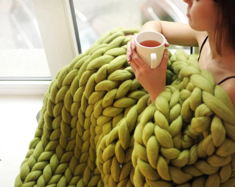 Cozy Chunky Merino Wool Blanket - Thick, Warm, and Stylish Throw for Sofa or Bed