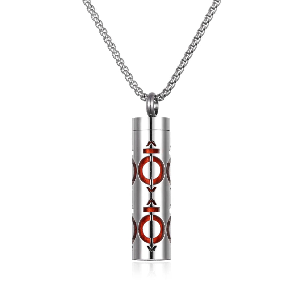 Chic Stainless Steel Aromatherapy Necklace - Essential Oil Diffuser Locket