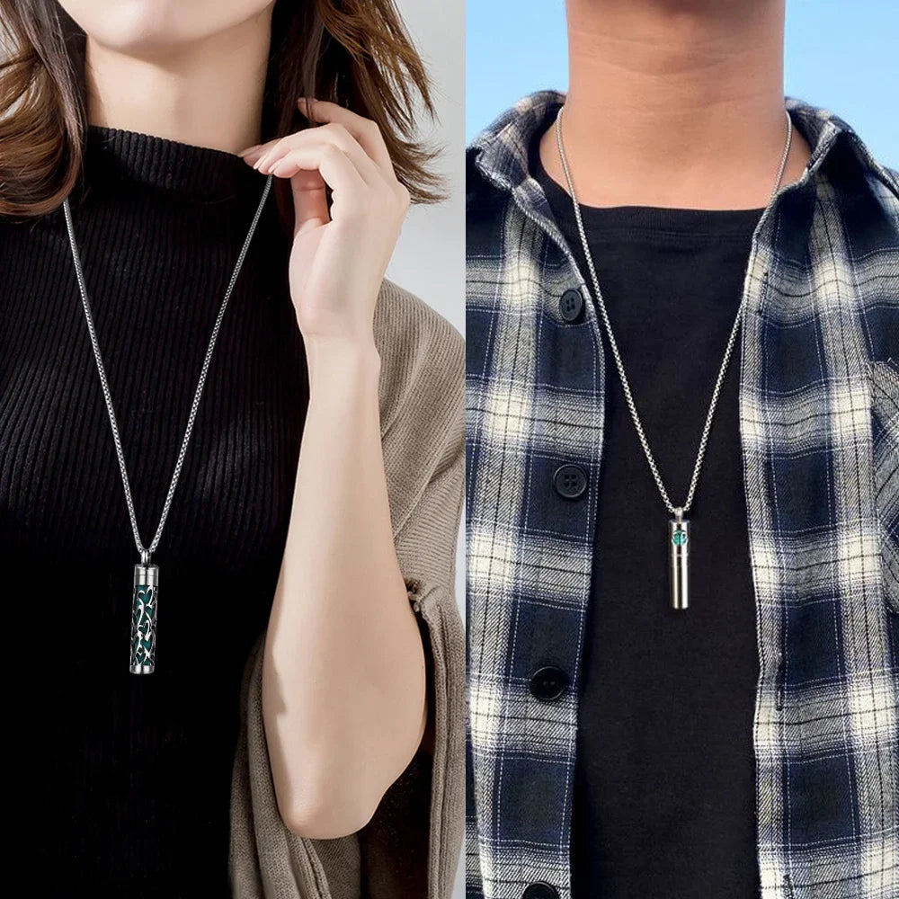 Chic Stainless Steel Aromatherapy Necklace - Essential Oil Diffuser Locket