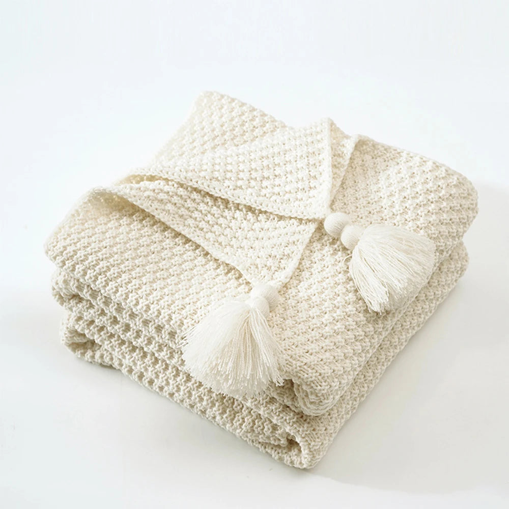 Cozy Tassel Knit Wool Blanket - Super Warm Throw for Sofa, Office, or Bed