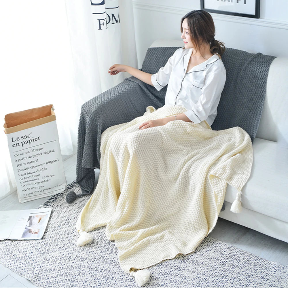 Cozy Tassel Knit Wool Blanket - Super Warm Throw for Sofa, Office, or Bed