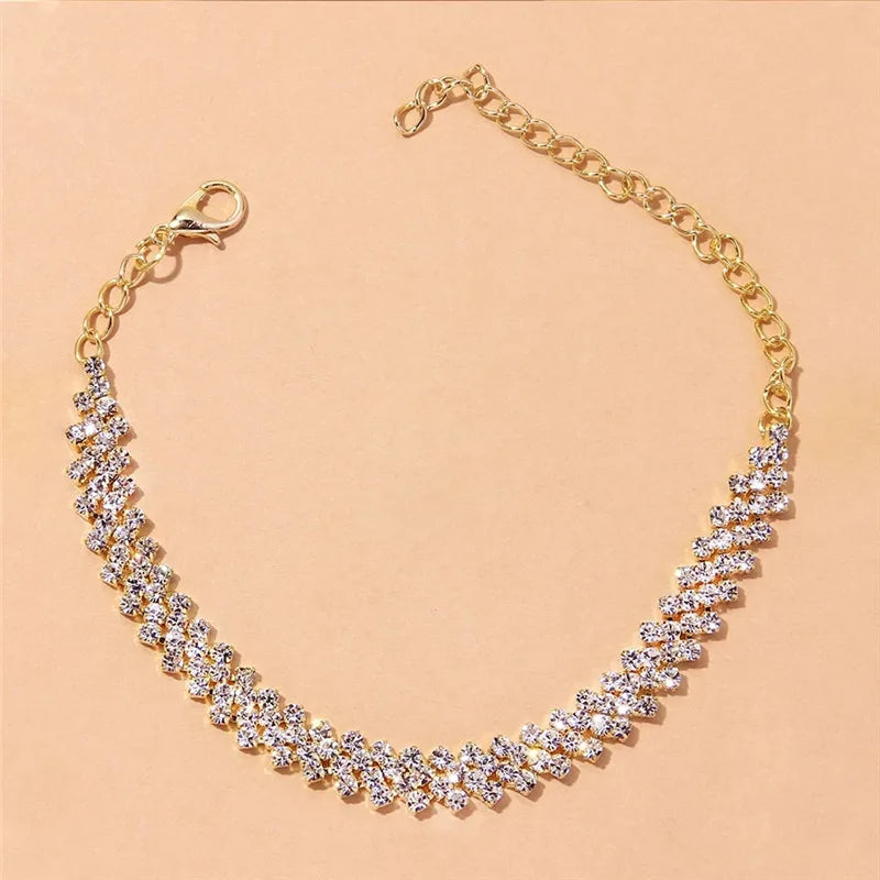 Gleaming Silver Cubic Zirconia Anklet - Fashionable Foot Jewelry for Women